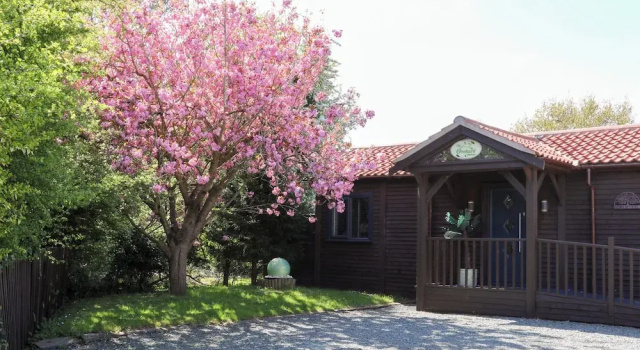 Коттедж Orchard Retreat Staycation