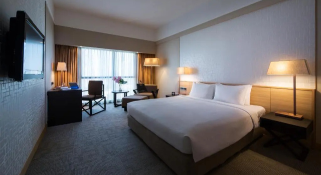 Superior Dvoulůžkový s manželskou postelí pokoj Grand Mercure Singapore Roxy