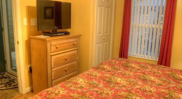 Whispering Pines 141, Забронировать Апартаменты/квартира Отели Great Smoky Mountains National Park с парковкой, Парковка