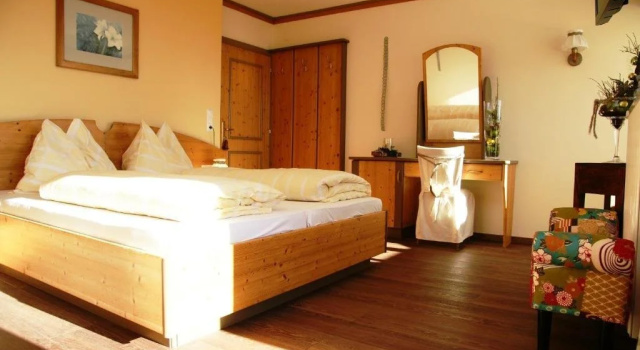 Gasthof Pension Perauer, Foglalás Szálloda Lieserhofen 