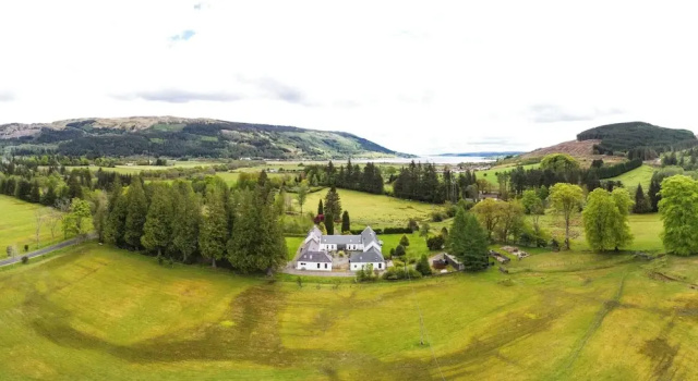 Spacious Argyll Farmhouse in an Idyllic Setting, Rezervasyon Tatil Evi Strathclyde kır evleri, Küçük Ev