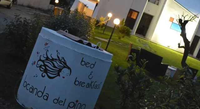 Locanda del Pino, Брондау Таңертеңгі аспен бірге түндеу Ginosa Apulia