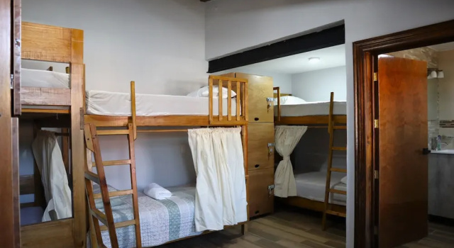 WorkVista Cowork y Hostal
