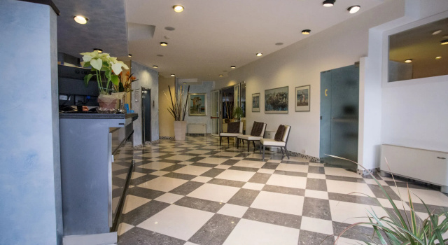 Hotel Augustus