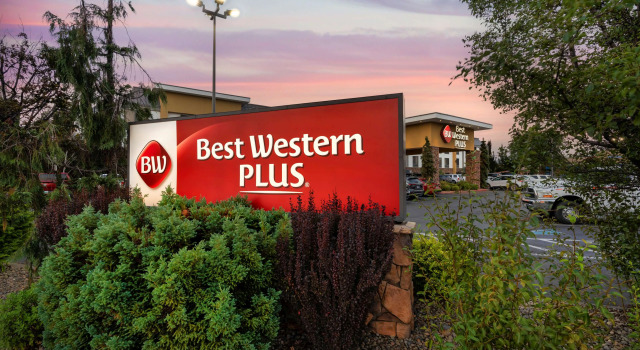 Best Western Plus Olympic Inn, Забронировать Отель Кламат-Фолс Орегон