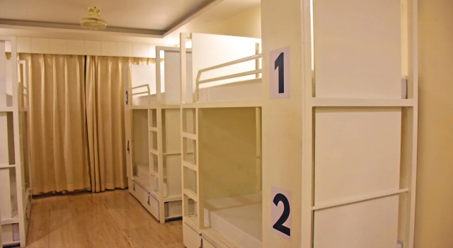 Кровать в общем номере Moustache Rishikesh Luxuria - Hostel