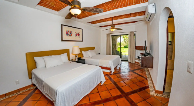 Hotel Villa Mexicana Golf & Equestrian Resort, Забронировать Курортный отель Эль Пуэблито Керетаро
