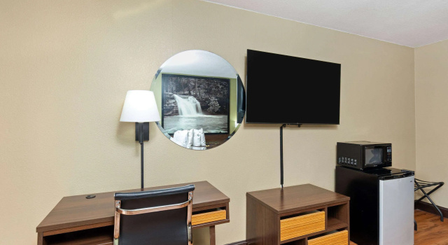 Super 8 by Wyndham Kingsport, Забронировать Отель Кингспорт Теннесси