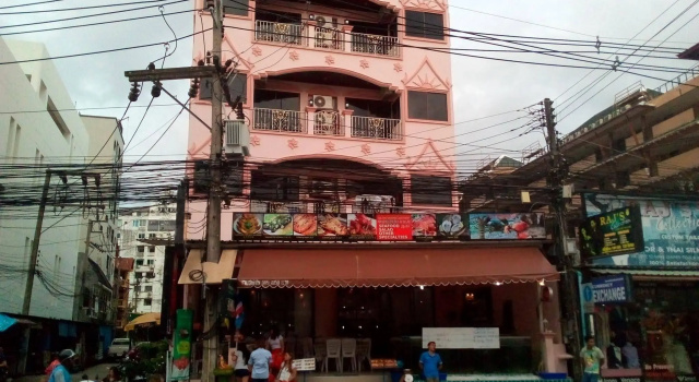 Hua Chiew Residence, Забронировать Отель Карон Бич Пхукет