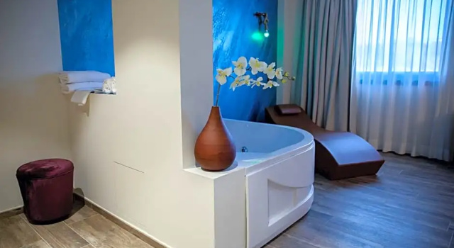 Suite Casta Hotel