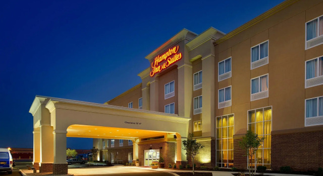 Hampton Inn & Suites - Buffalo Airport, Varaa Hotelli Cheektowaga Buffalo