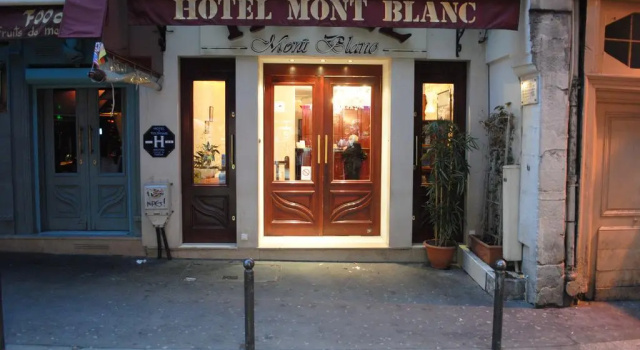 Hotel Mont Blanc, Забронировать Отель Отели Риу-Гранди-ду-Сул с парковкой, Парковка