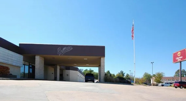 Magnuson Grand Hotel Fayetteville, Забронировать Отель Фейетвилл Northwest Arkansas