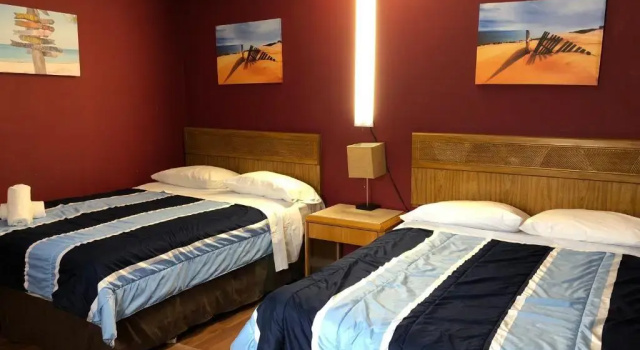 Шестиместный номер Standard Wasaga Motel Inn