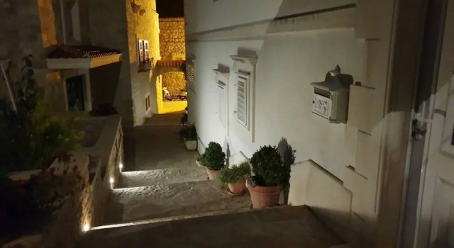 Stunning Apartment in Bol