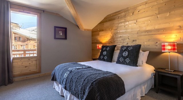 Chalet Hotel Kaya, Забронировать Шале Виллы Ле-Менюир, Вилла
