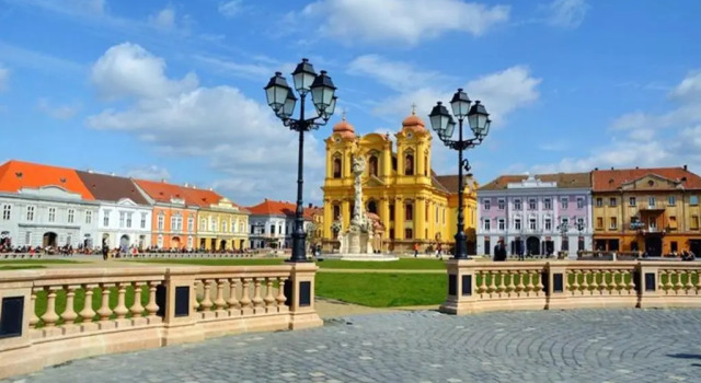 2 bedrooms appartement with furnished terrace and wifi at Timisoara