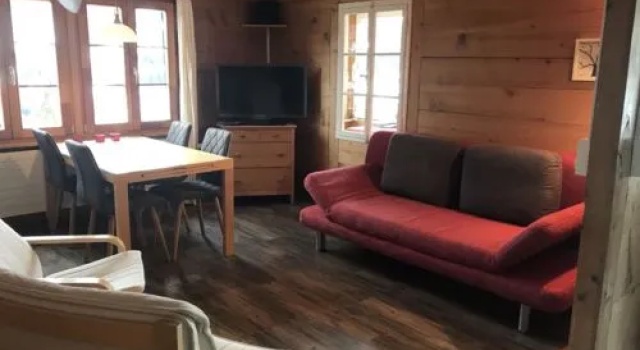 Chalet Sonnenheim, Забронировать Шале Отели Бернского высокогорья с парковкой, Парковка