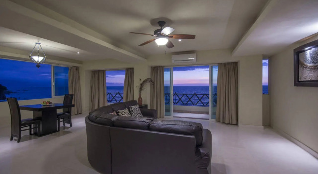 Blue Chairs Beachfront Resort Puerto Vallarta - Adults Only, Rezervovat Lázně / Resort Marina Puerto Vallarta 