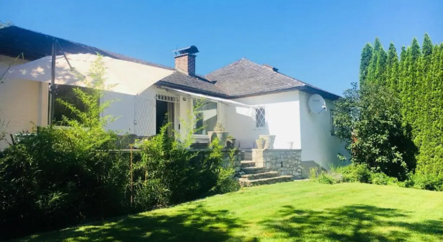 Apartamento Townhouse RIVA, prime location in the city of Salzburg, 1000m2 backyard