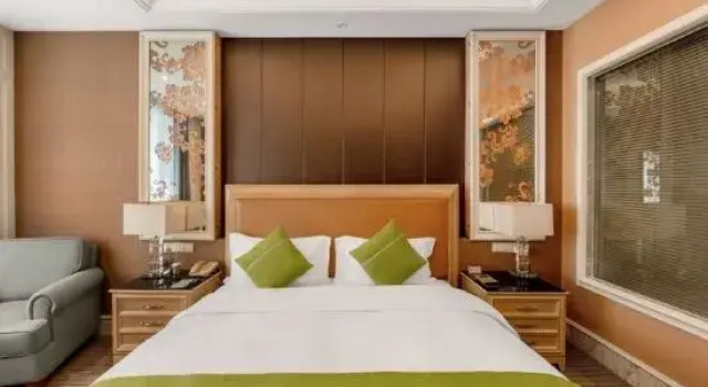 Двухместный номер Business Zhongsu Shipu Hotel