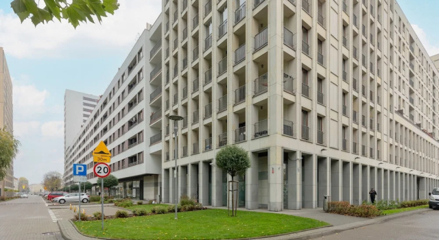 Warsaw Apartment With Parking by Renters, Забронировать Апартаменты/квартира Варшава Мазовецкое воеводство