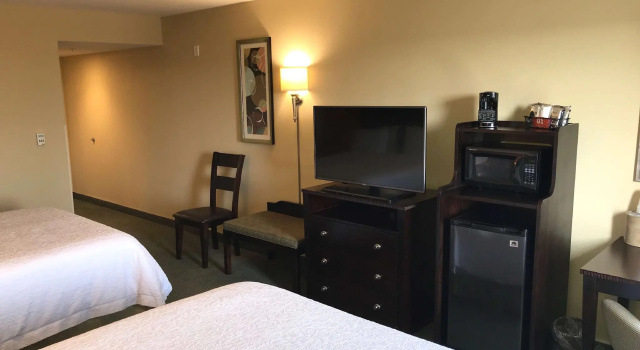 Четырёхместный номер Standard Hampton Inn and Suites Austin - Lakeway