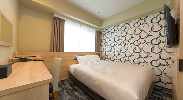 Двухместный номер Deluxe Sanco Inn Kyoto Hachijoguchi Shikinoyu