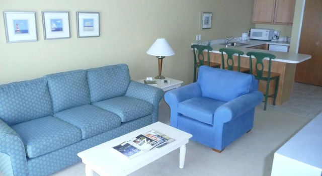 Bay Pointe Inn, Đặt Khách sạn Khách sạn tại Michigan có Hồ bơi, Hồ bơi