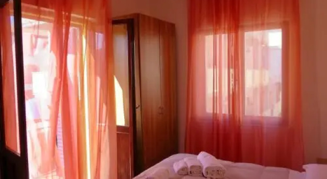 Bed And Breakfast Canarino, Забронировать Отель Синискола Южная Сардиния