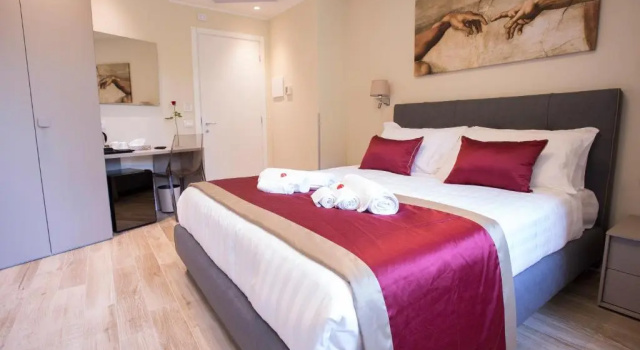 Двухместный номер Deluxe с балконом Leonardo Da Vinci Guest House