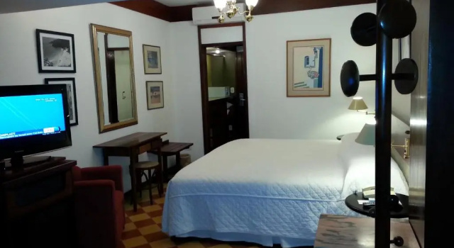 Полулюкс Sailing Hotel & Spa