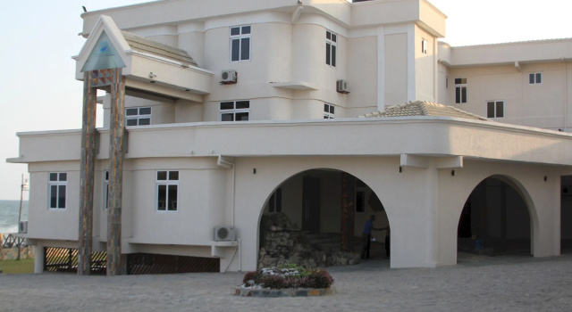 Oceanic Resort