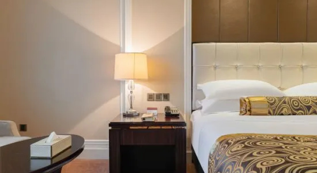 Люкс Business Oriental International Hotel