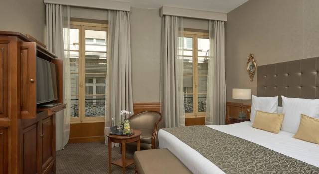 Номер Premium Meliá Paris Vendôme