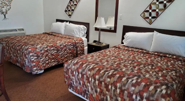 Четырёхместный номер Standard Sonoma Lodge