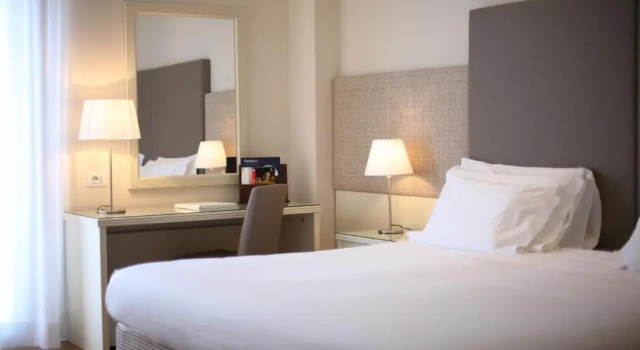 Трёхместный номер Standard National Hotel