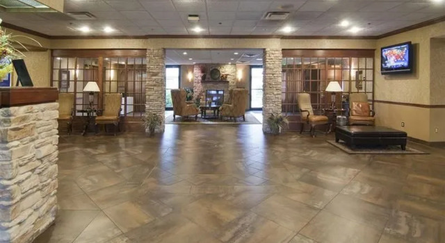 Best Western Kelly Inn, Брондау Қонақ үй Плаймаус Twin Cities