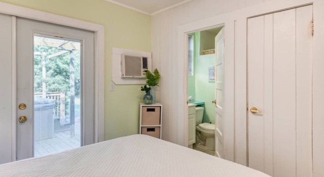 Vilano Cottage Unit A, Varaa Lomakoti Hotellit Saint Augustine Area pysäköinnillä, Pysäköinti