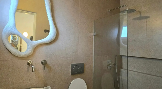 Кровать в общем номере Aphrodite Boutique Hotel