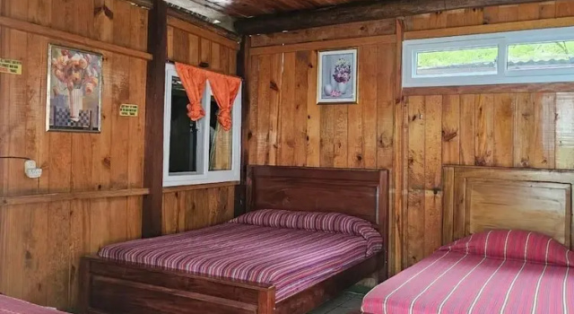 Четырёхместный номер Standard Hostal Portal de Champey - Hostel