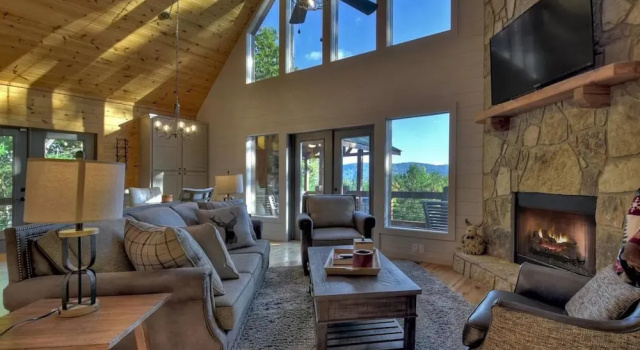 Chalet Blue Ridge in Blue Ridge