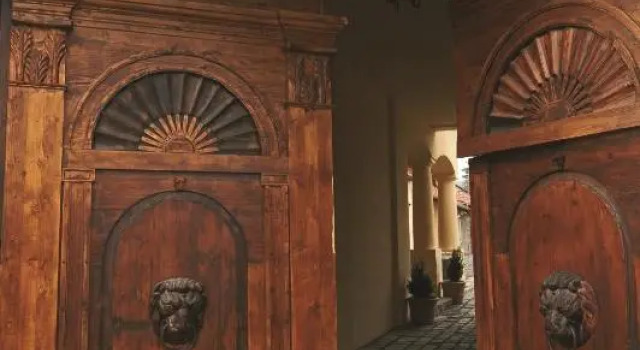 Barka Galéria Hotel és Étterem, Забронировать Отель Tállya 