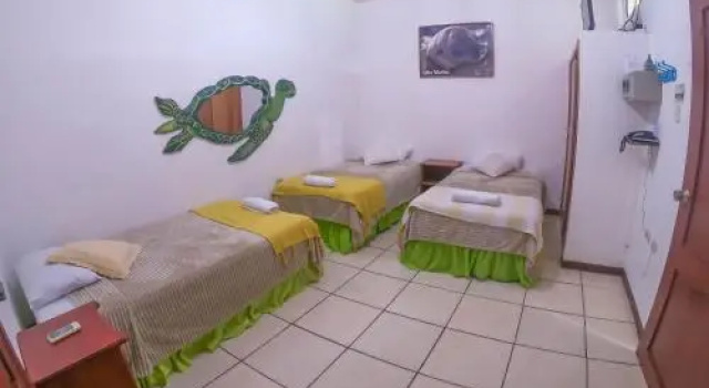 Tintorera Guest House,  Hotel Billige hoteller i Galapagos