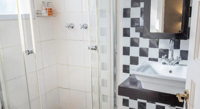 Двухместный номер Standard Montagu Country Hotel