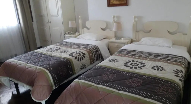 Двухместный номер Standard с балконом и с видом на море Pensao Residencial Vila Teresinha