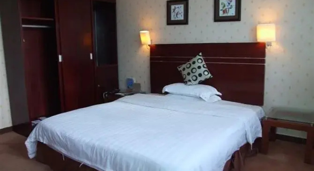 Yinquan Business Hotel
