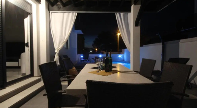 Villa Essenza Vita in Vodice near Beach with private pool & pet friendly, Забронировать Вилла Коттеджи Водице, Коттедж