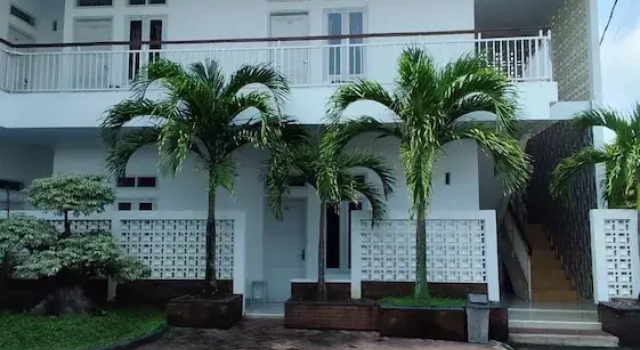 Backyard Guest House, Rezervovat Penzión Banjar West Java