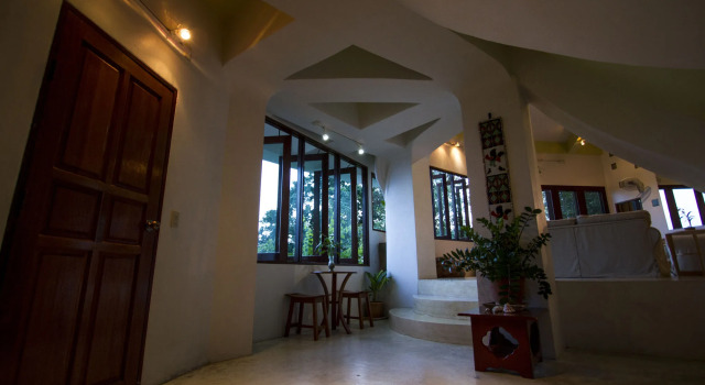 Monkey Flower Villas, Rezervasyon Villa Sairee Beach 